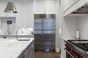 Beautiful kitchen in Albuquerque that needs Sub-Zero refrigerator repair